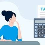 Women doing crypto tax calculation